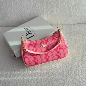 کیف زنانه طرح دار کوچ